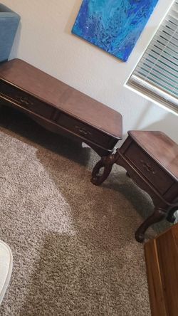 Beautiful clean wooden coffee table and matching end table set $140 cash