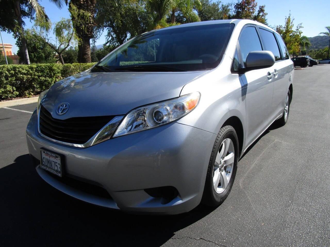 2012 Toyota Sienna