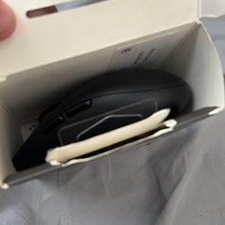 LogitechG305 Also Comes With AulaF75 pro