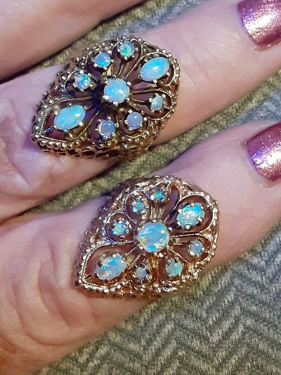 Opal Gold Ring 14k