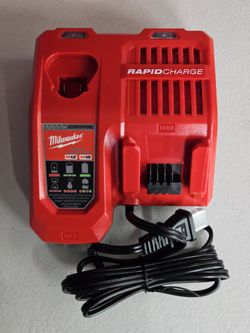 Milwaukee Rapid M18 / M12 charger
