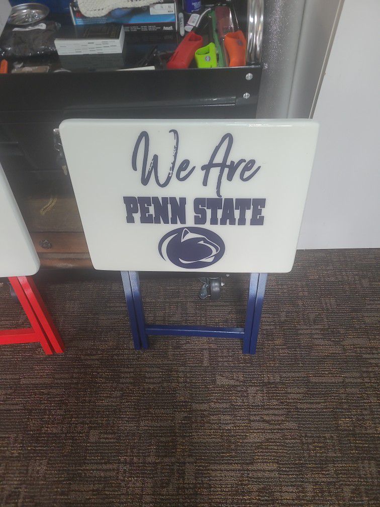Penn State dinner table