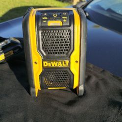 Dewalt Bluetooth Speaker