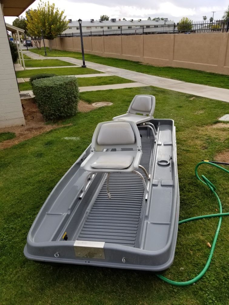 10ft bass pro shop pond prowler.