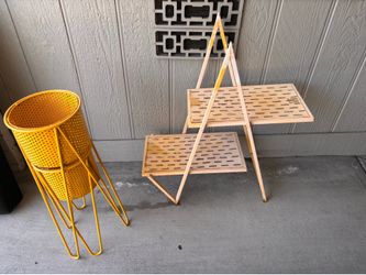 Plant stands