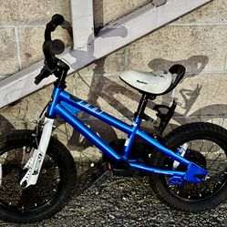 Kids bike