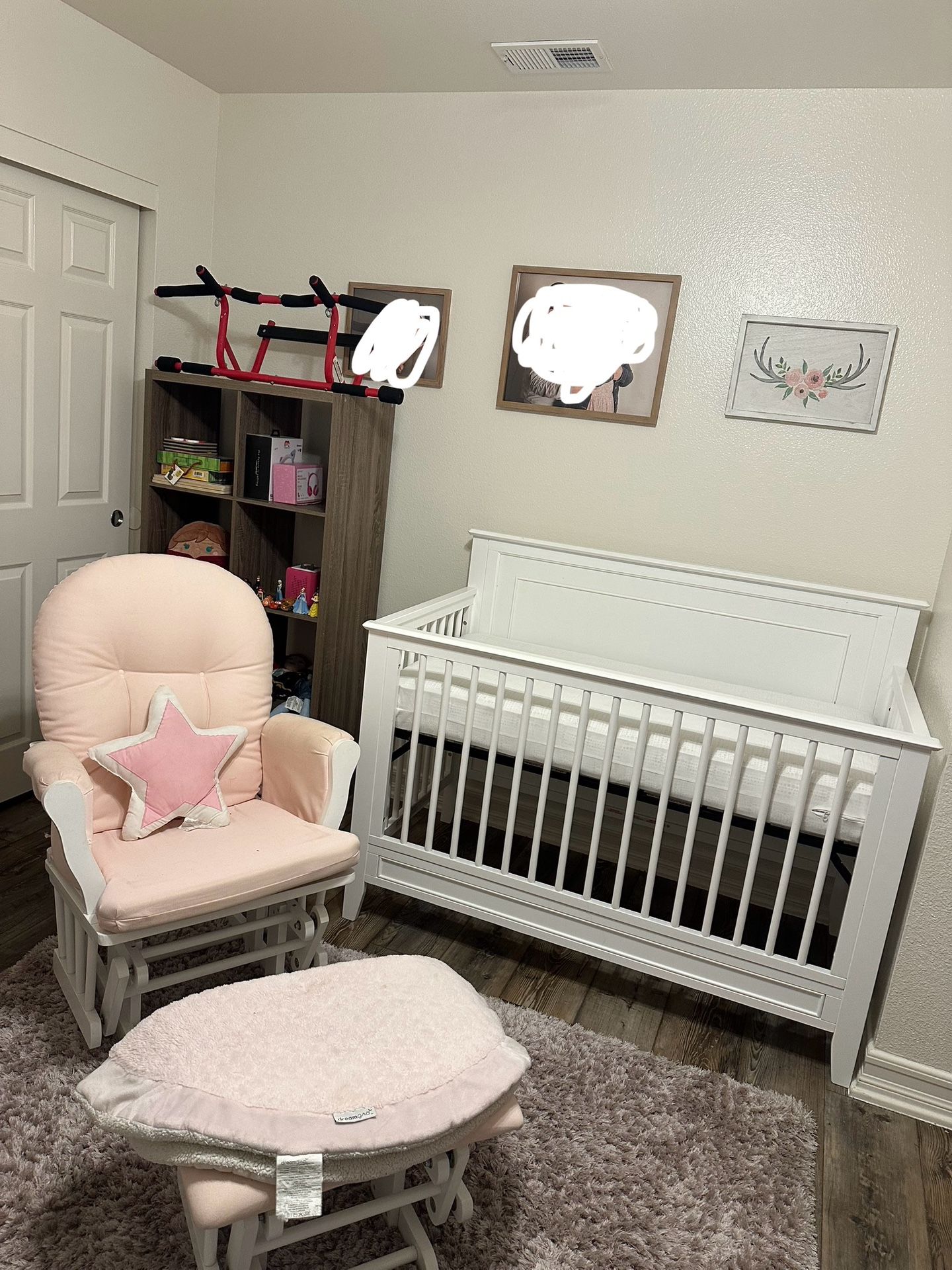 Crib/rocking Chair /cube Self