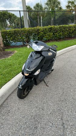 Scooter 50cc runs great