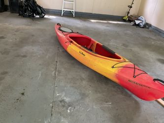 L L Bean Manatee 100 DLX