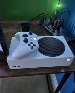 Like New Xbox Series S - Fully Reset & Ready to Play!