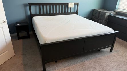 King bed frame