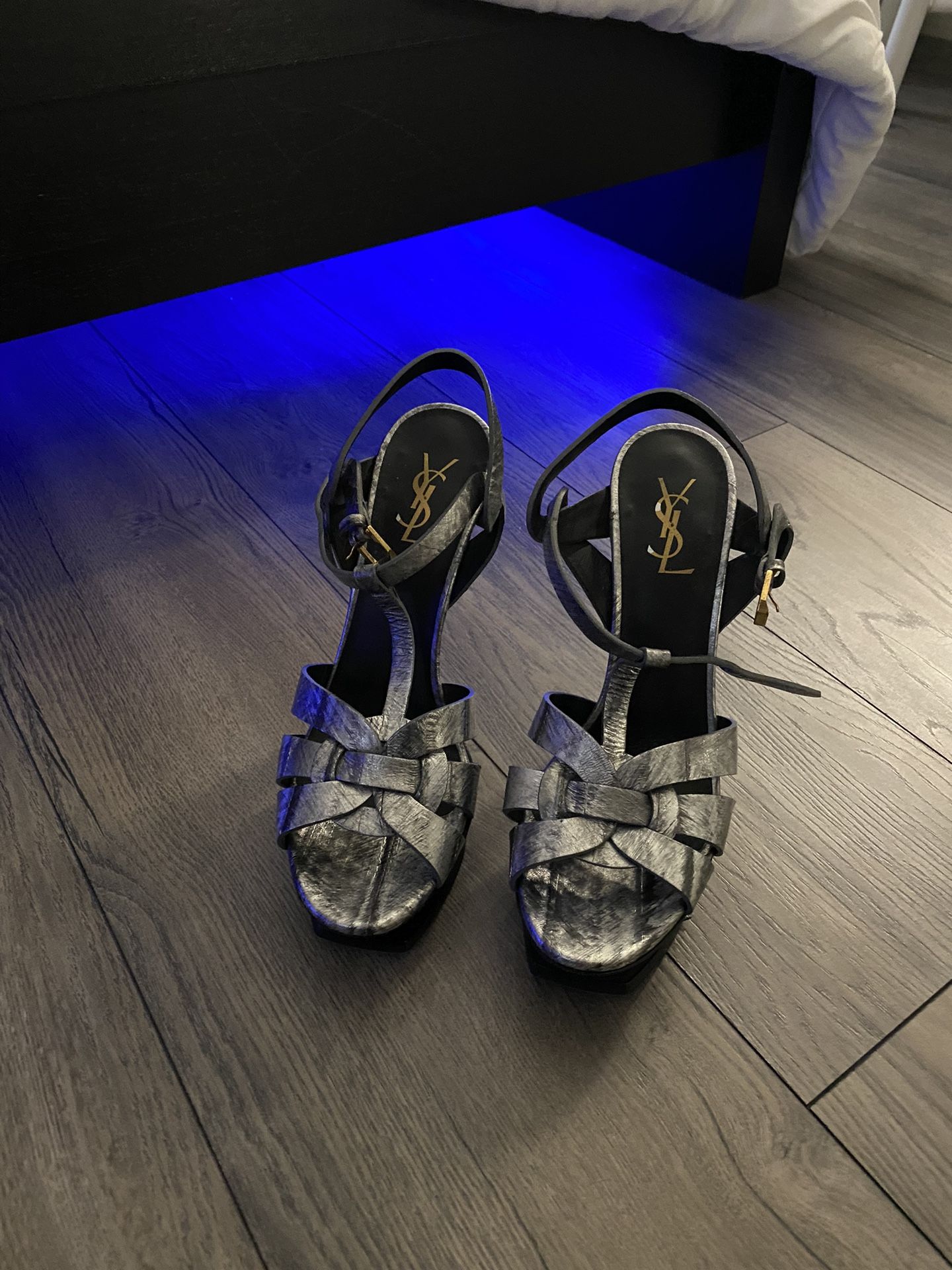 Saint Laurent leather platform silver heels 