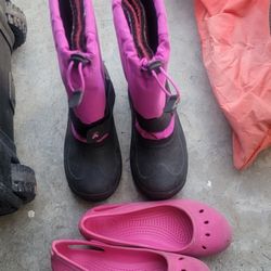 Kamikaze Snow Boots And Crocs