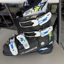 Nordica ONE EASY 5+ DH Ski Boot Black 255