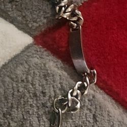 Bracelet