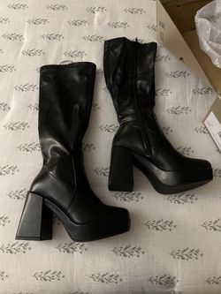 5.5 Boots