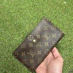 LV Wallet