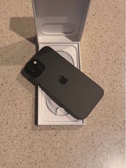 iPhone 15 256GB UNLOCKED