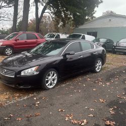 2012 Nissan Maxima 