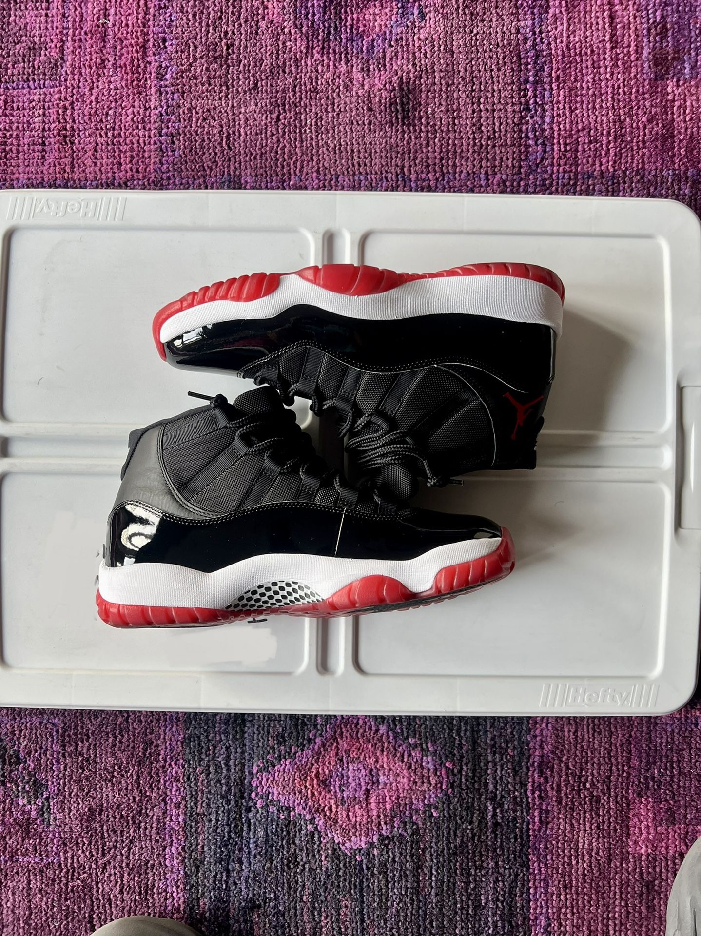Jordan 11 bred Size 10