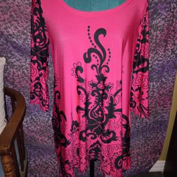 SIZE MEDIUM PINK AND BLACK DRESS PICKUP BY ACU