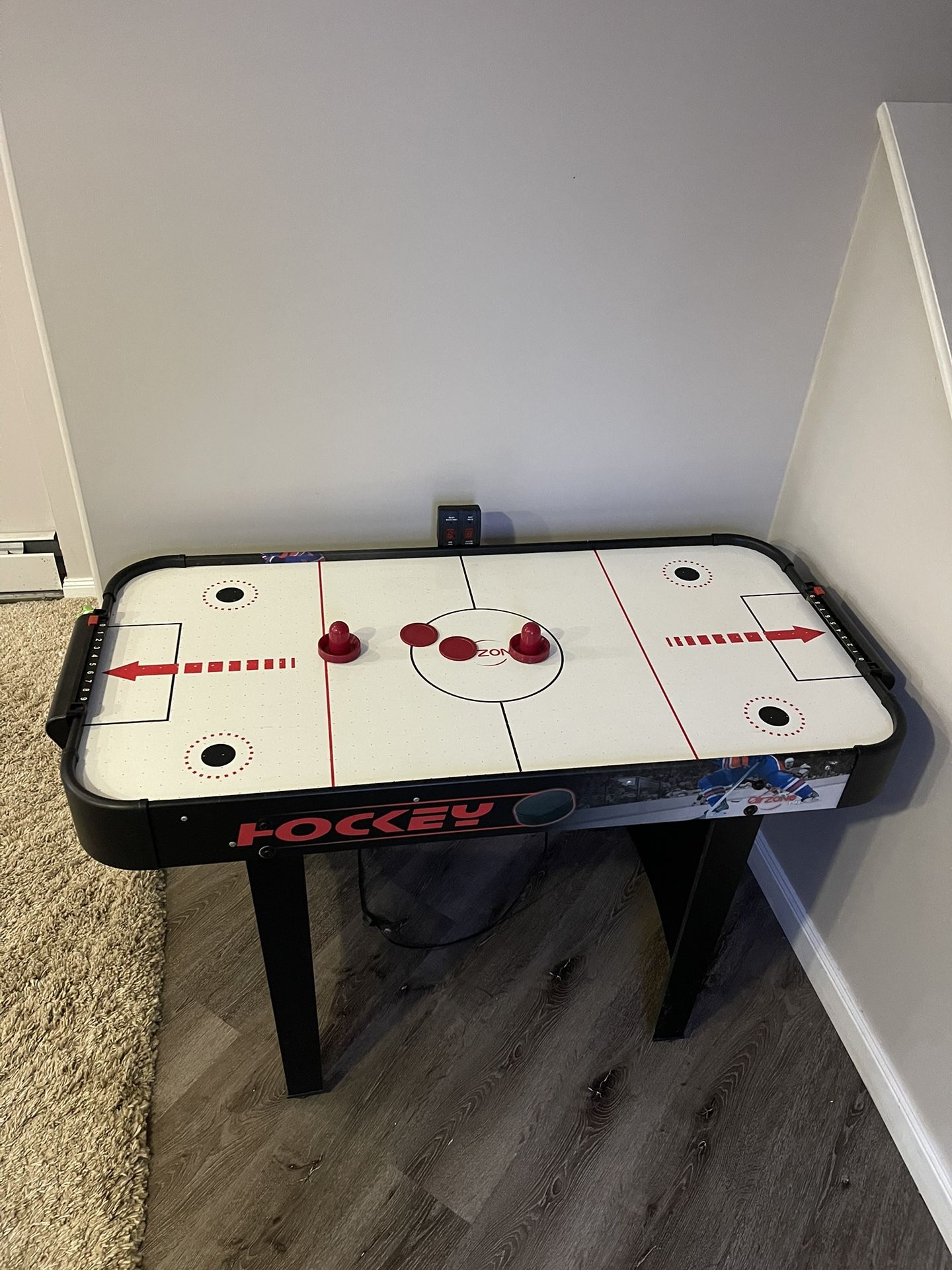 Air Hockey Table