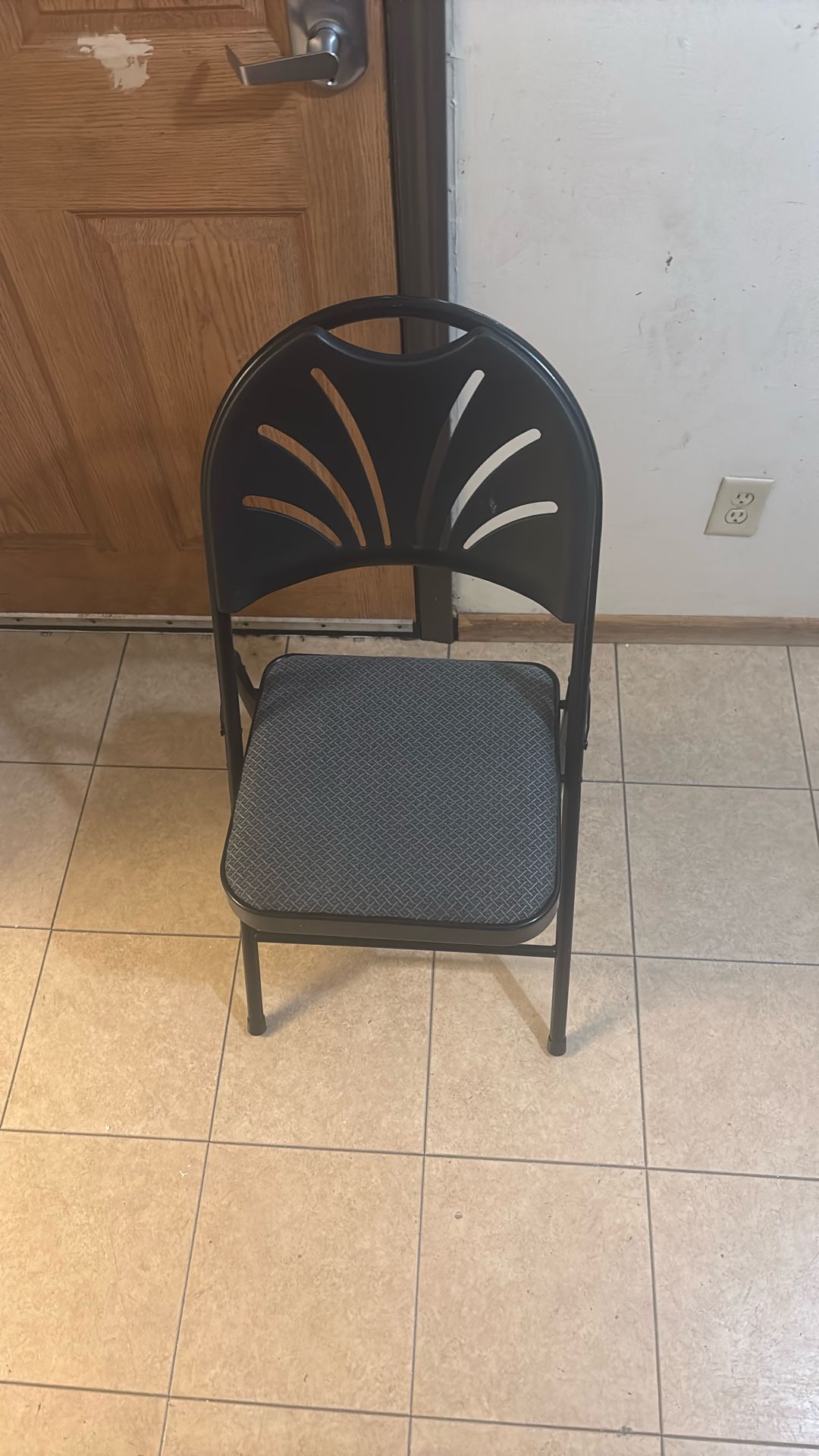 Good Chair, Good Condition