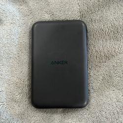 Anker MagSafe Battery