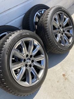 2017 suburban ltz 22” factory $1300