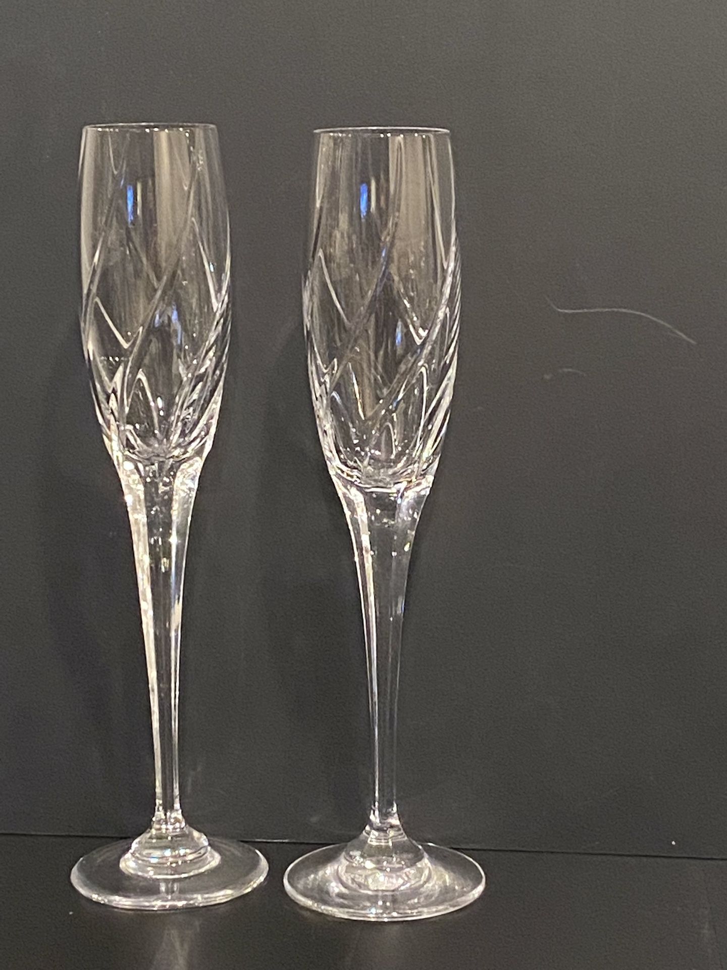 Set Of 2 Mikasa Crystal Champagne Flutes H10 7/8”