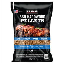 Kirkland Signature Premium Blend BBQ Hardwood Pellets, 40 lb