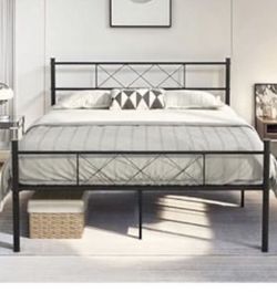 Queen Size Heavydury Metal Frame With Headbords