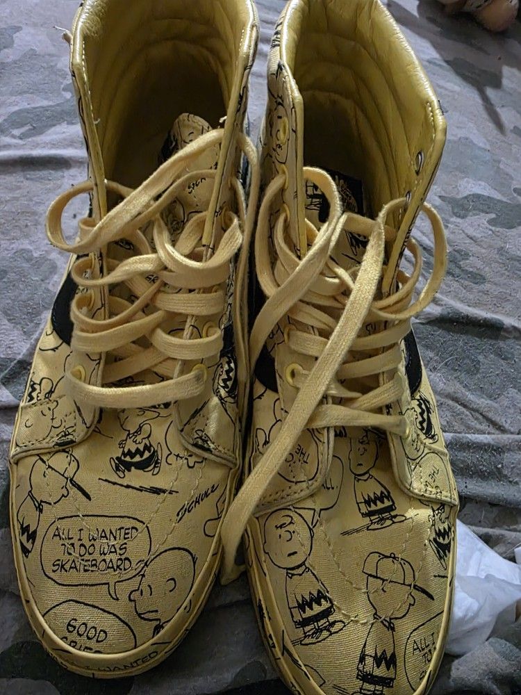Snoopy Vans