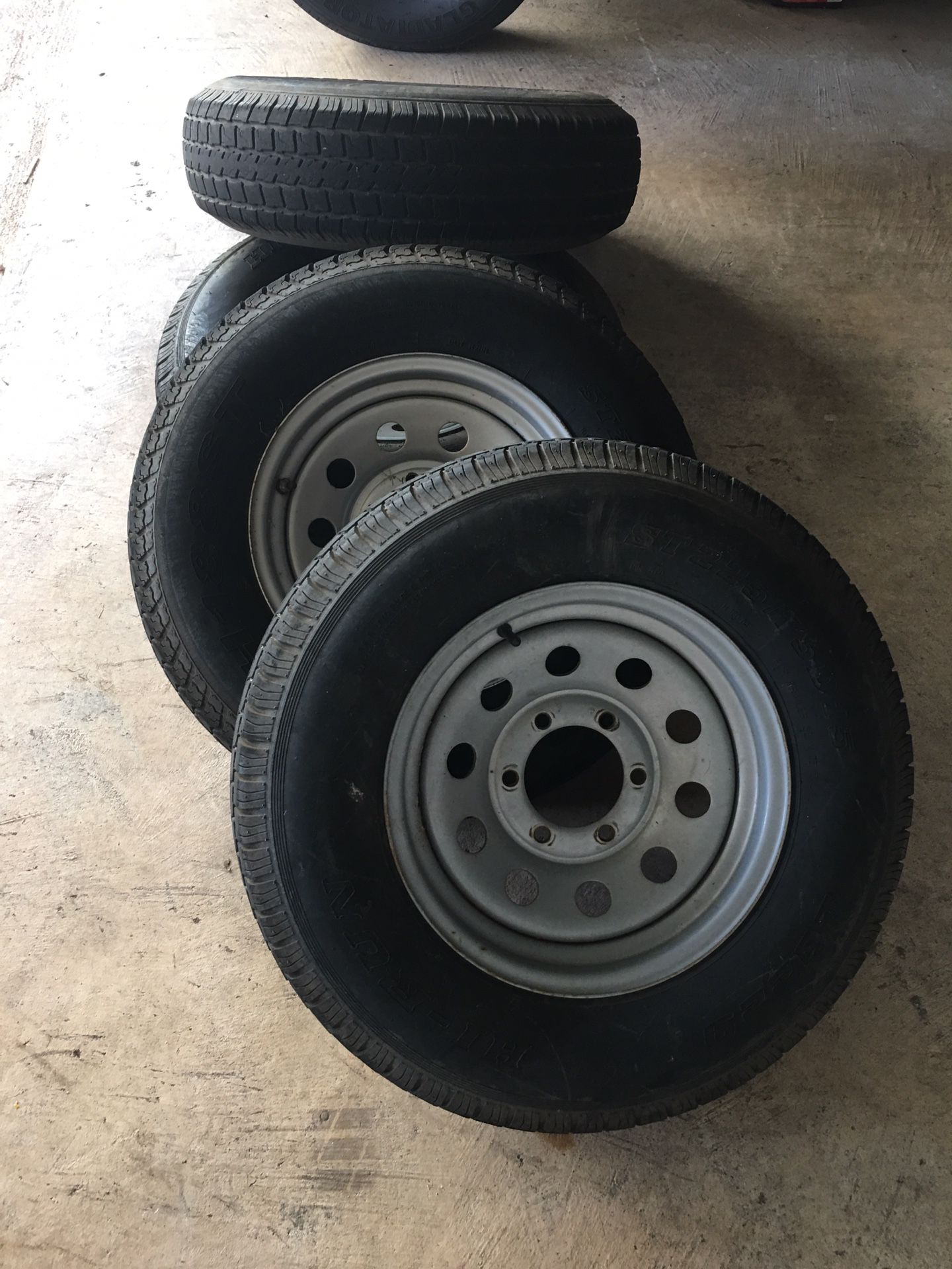 Trailer wheels and tires 15”