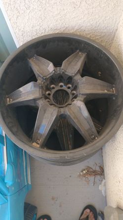 (4) 20 inch rims