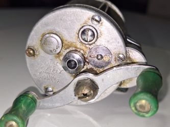 Fishing Reel Antique 1953