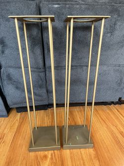 Gold Pedestals (Wedding)