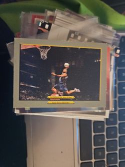 BASKETBALL CARD
