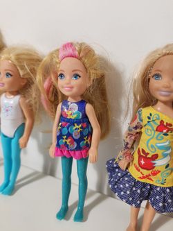 Lot of 6 Barbie Dolls
