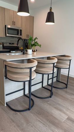 Kitchen bar stools