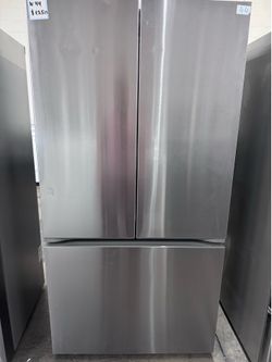LG 32cu French Door Fridge LRFLS3216S — $1,400 | Retail $3,100