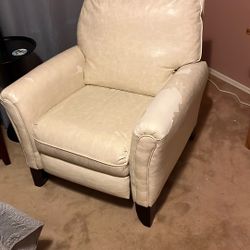 Chair FREE:  Great Re-Upholster Project
