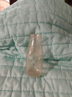 Advantage milk glass bottle