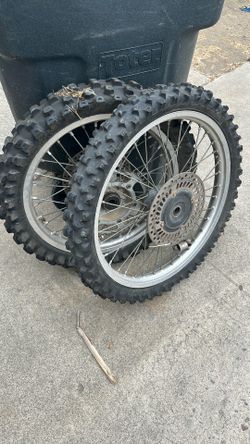 Older Honda Wheel Set
