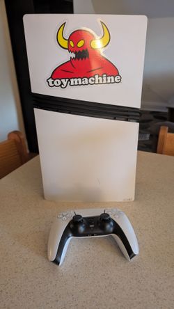 Ps5 PRO+controller 600$ cash only