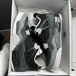 Jordan 4 Retro “Fear”