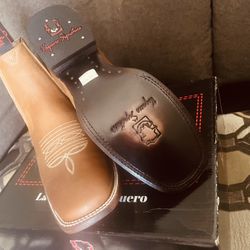 vaquero/a boots 8.5y