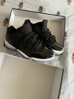 Jordan 11 Space Jam Low Size 9 Worn Once