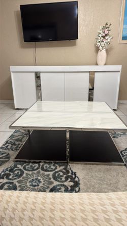 Coffee table/TV stand