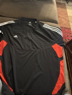 Adidas T Shirt Like New Size XL For Men’s 